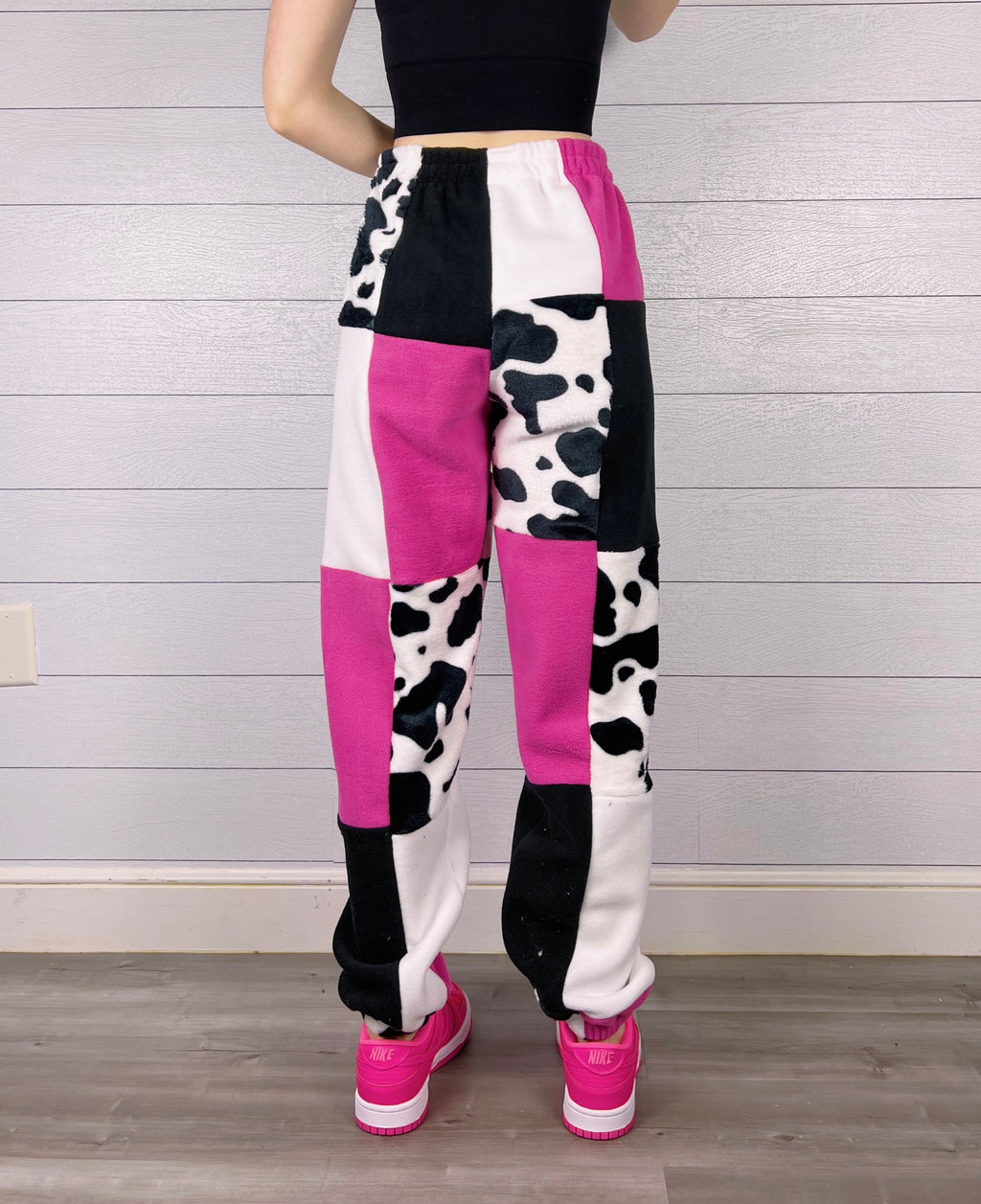 (S/M) Raspberry Cow 1/1 Joggers