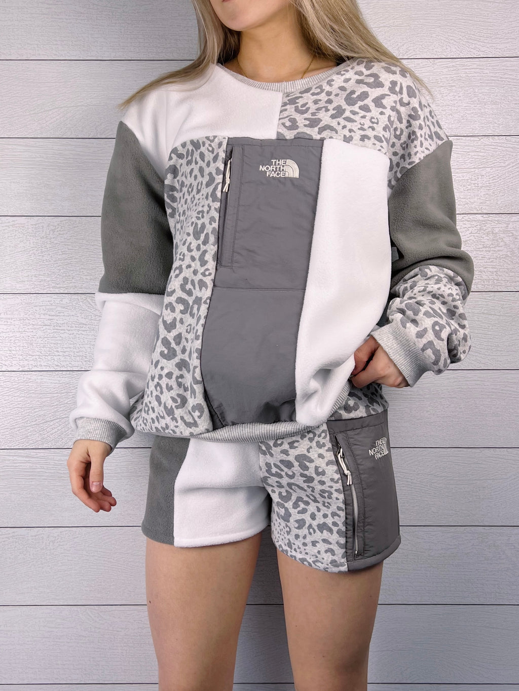 (L) Snow Leopard 1/1 Crewneck