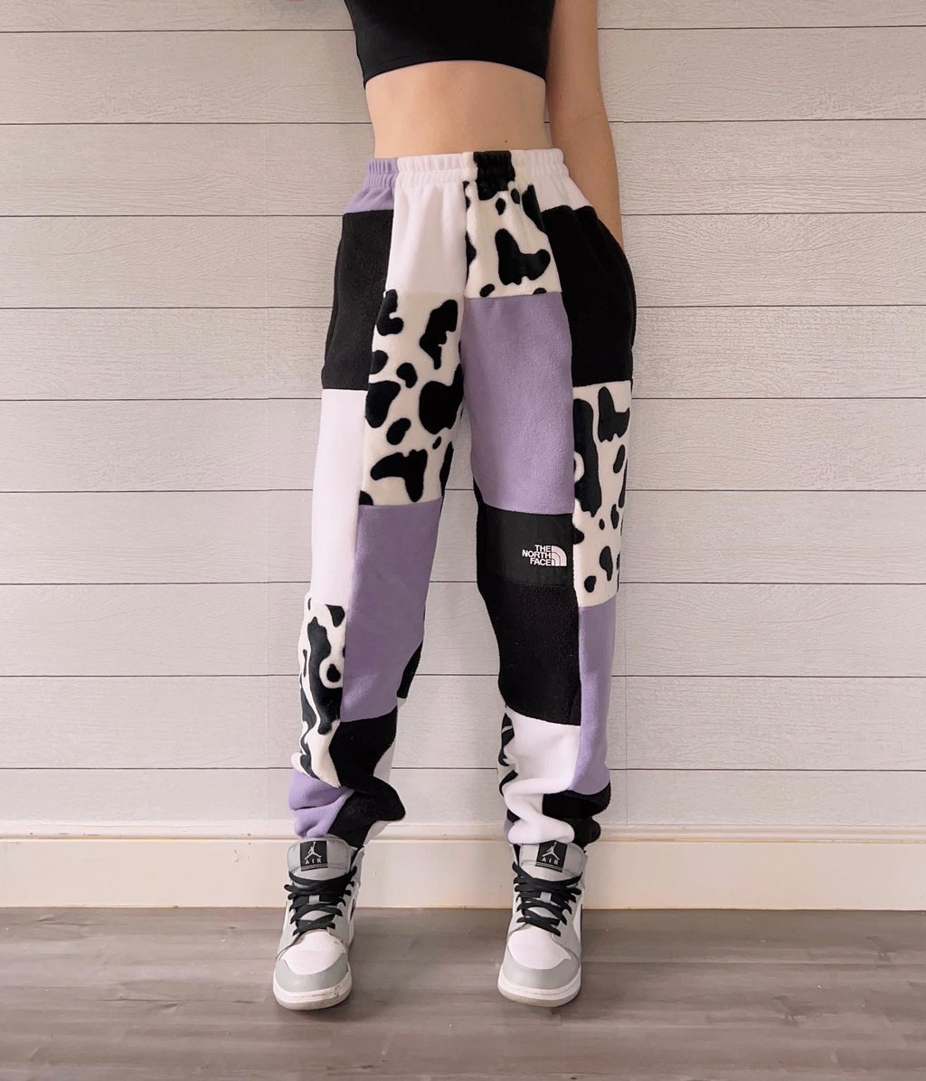 (S/M) Lavender Cow 1/1 Joggers +zipper pockets