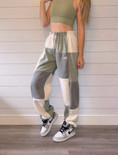 Load image into Gallery viewer, (L/XL) Seafoam 1/1 Joggers
