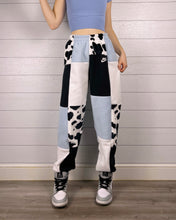 Load image into Gallery viewer, (S/M) Baby Blue Cow 1/1 Joggers
