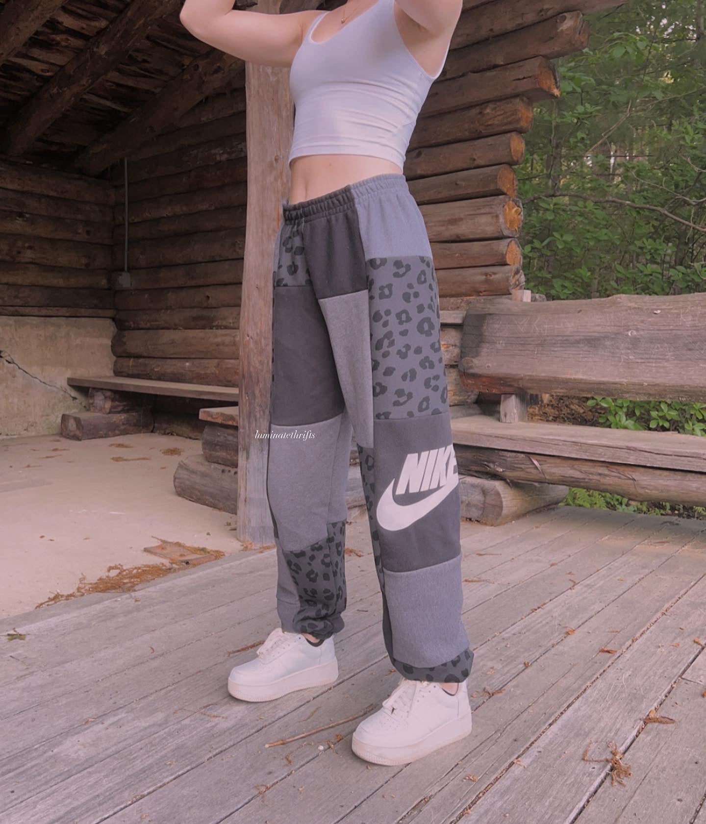 (M/L) Diamond Leopard Reworked Joggers
