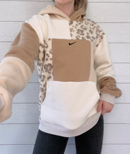 Load image into Gallery viewer, (M/L) Neutral Leopard 1/1 Hoodie
