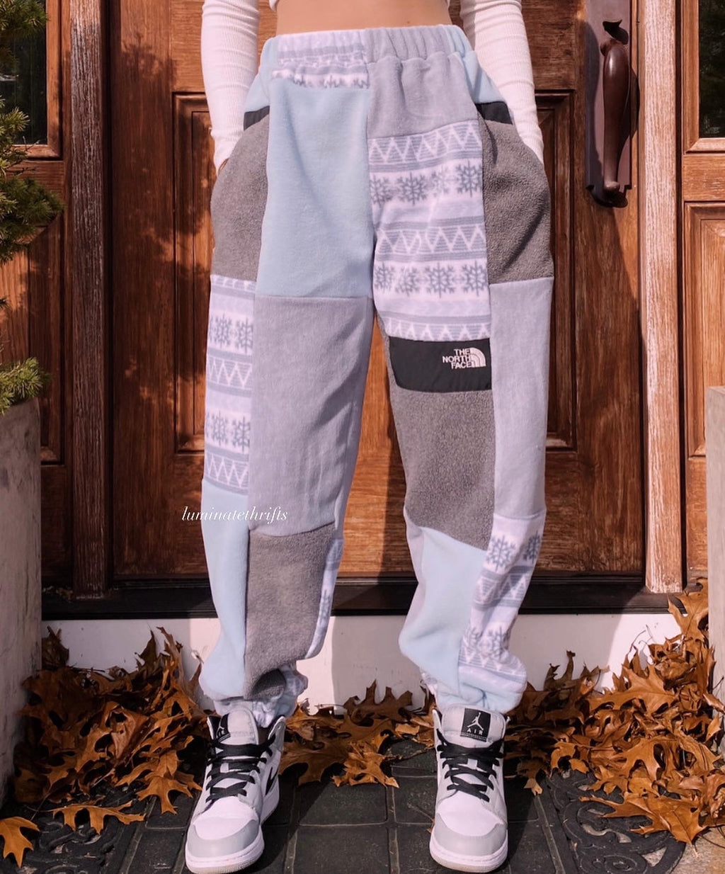 (XS-M) Snowflake Reworked Joggers *+Zipper Pockets*